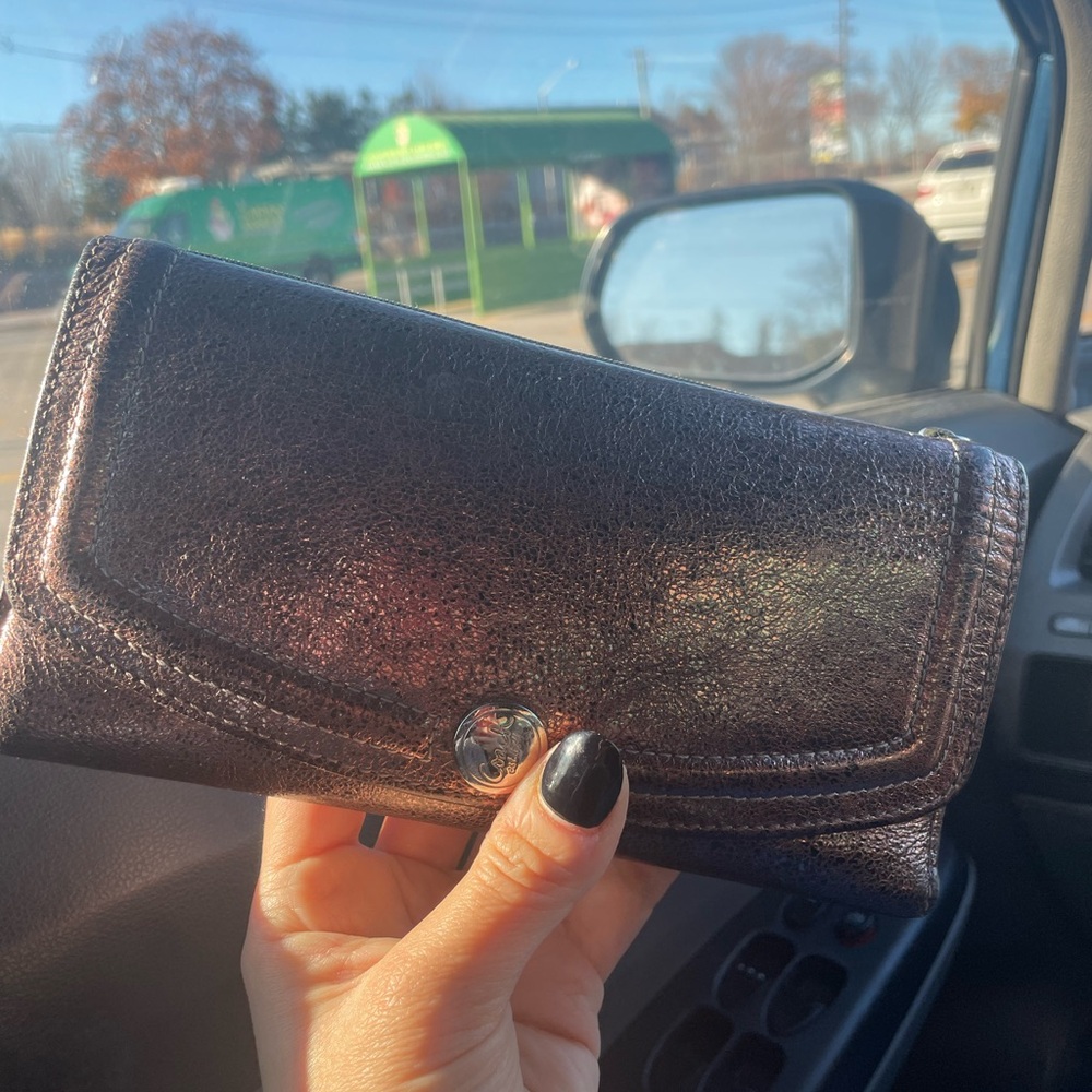 Coach wallet!!